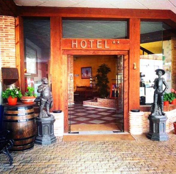 Hotel Venta El Molino Alcazar de San Juan Luaran gambar